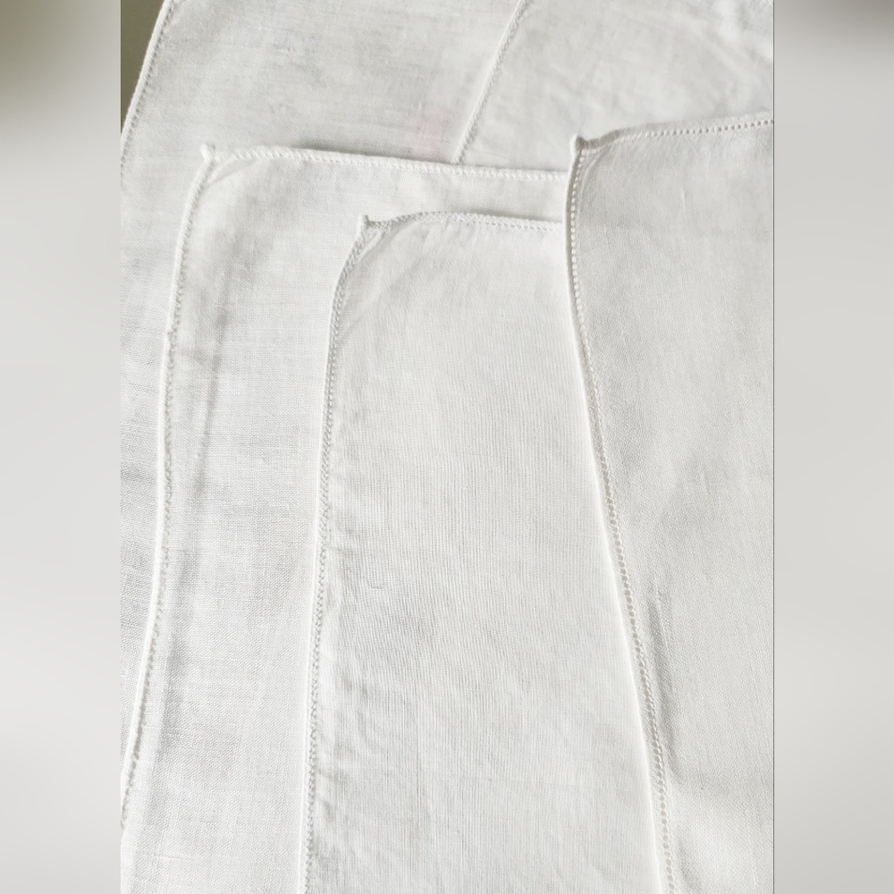 SET OF 5 SIMPLE LINEN HANDKERCHIEFS NO DESIGN - Picture 4 of 4